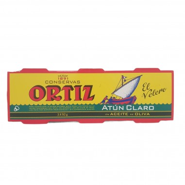 Pack de 3 latas de 92g de Atún Claro en Aceite de Oliva Ortiz. Peso escurrido 201g (67g x 3)