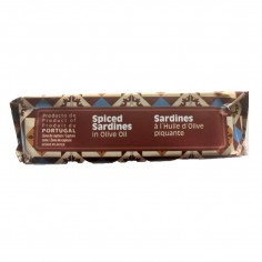 Sardinas picantes en aceite de oliva con especias Briosa en Salazones Diego 2